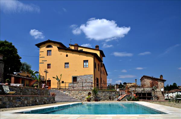 Farmhouse on the hills with panoramic view of Florence!