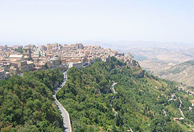 Discover Enna