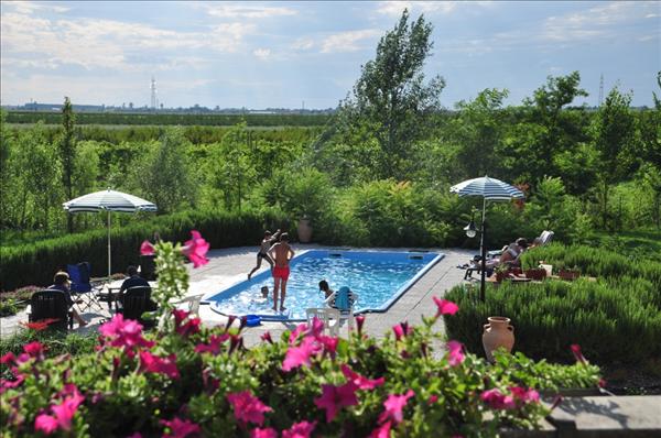 relax in piscina: Rovigo