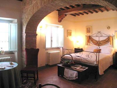 Tenuta i Limoni holidays in Villas by the in the hills in Cortona